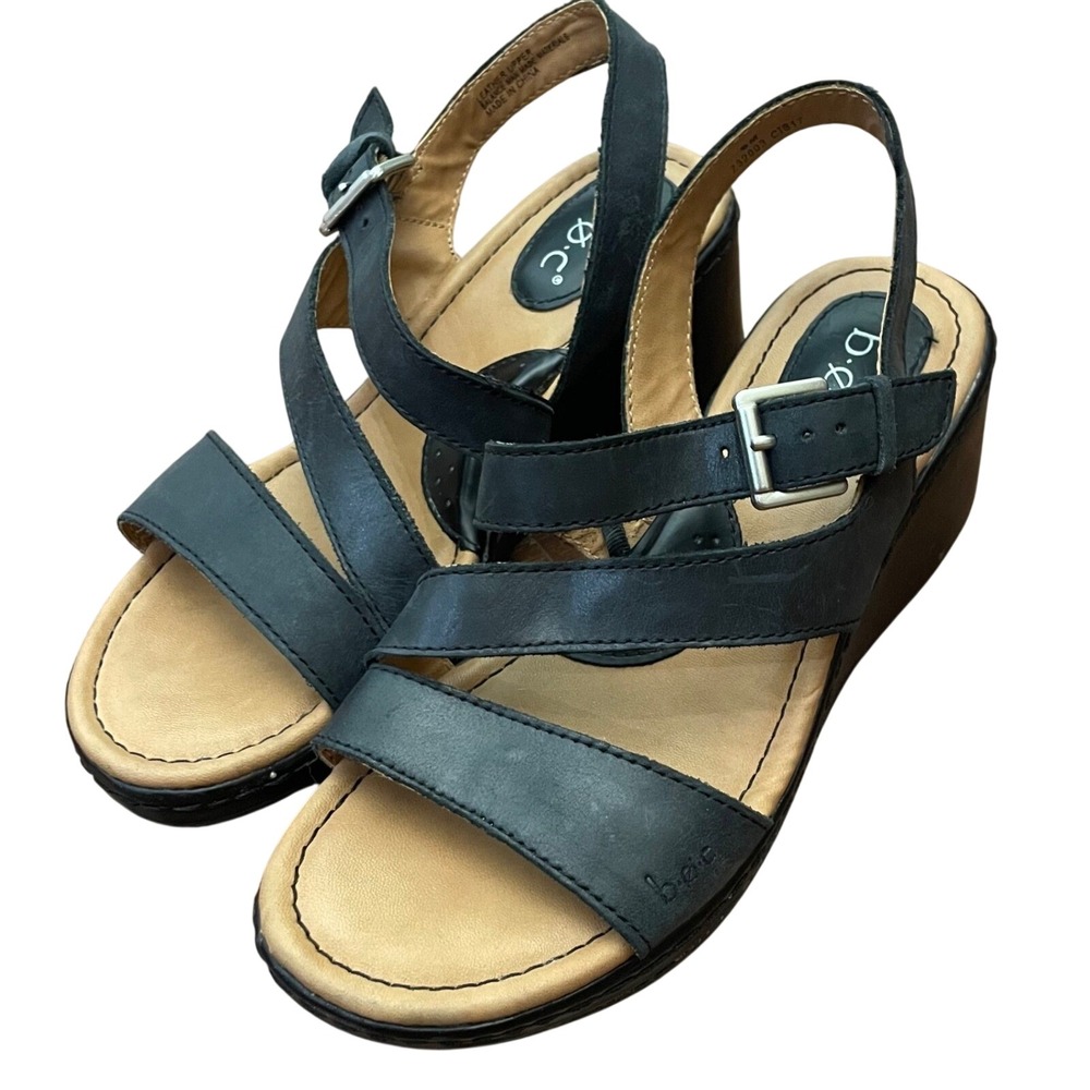 b.o.c. Wedge Sandals Womens Black Leather Strappy Slingback Z32003 CIB17 Size 6M
